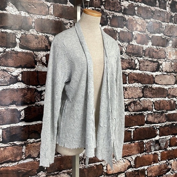 Eileen Fisher Cardigan Lightweight Open Front Gray Crinkle Fabric Size Medium M - Picture 7 of 13